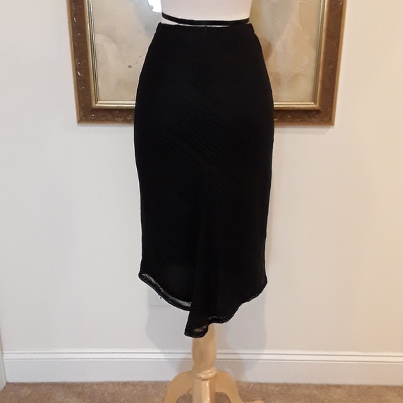 NWT Express black skirt - Picture 3 of 6
